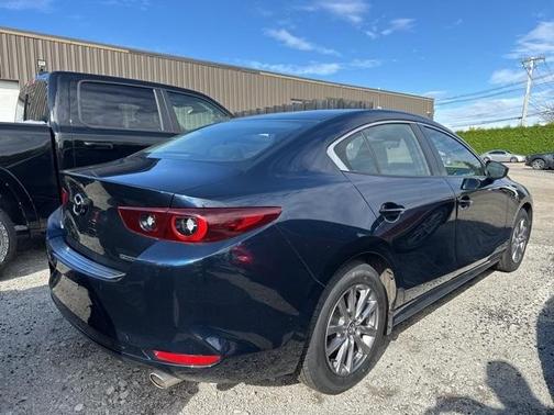 2022 Mazda Mazda3 2.5S FWD