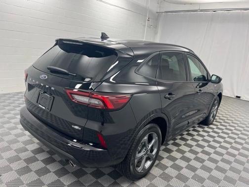 2024 Ford Escape ST-Line Select