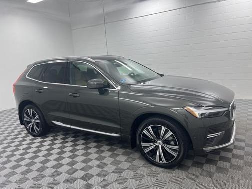 2022 Volvo XC60 B6 Inscription
