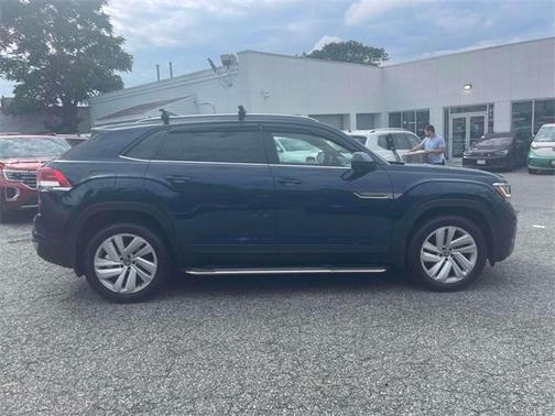 2021 Volkswagen Atlas Cross Sport 2.0T SE w/Technology