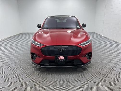 2022 Ford Mustang Mach-E GT