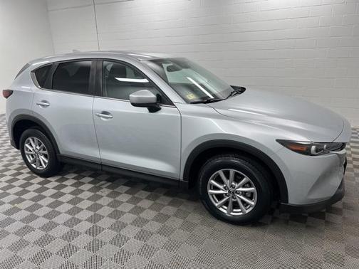 2023 Mazda CX-5 2.5 S Preferred Package