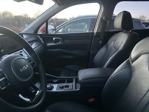 2023 Kia Sorento Hybrid EX