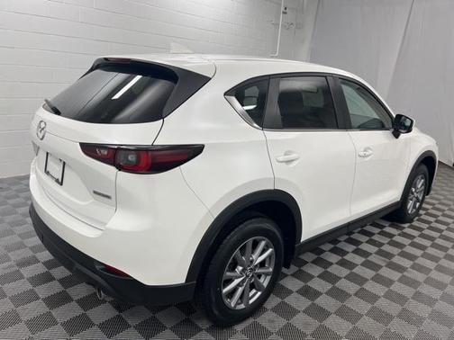 2022 Mazda CX-5 2.5 S Preferred Package