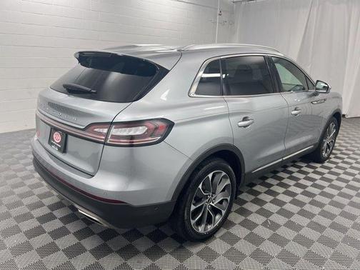 Silver Radiance Metallic 2022 Lincoln Nautilus Reserve