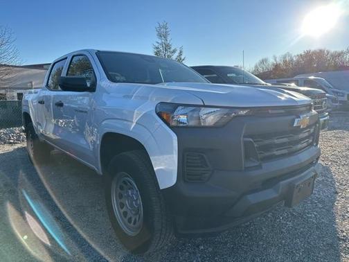 2023 Chevrolet Colorado WT