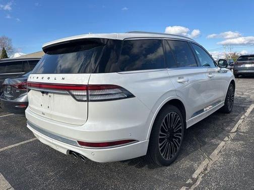 Pristine White 2022 Lincoln Aviator Black Label AWD
