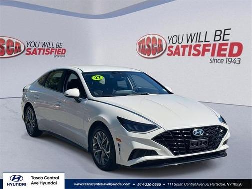 2022 Hyundai SONATA SEL