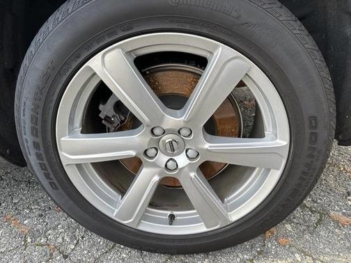 2023 Volvo XC90 B6 Core