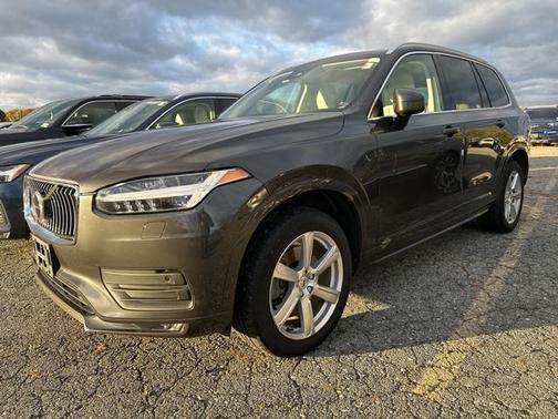 2023 Volvo XC90 B6 Core