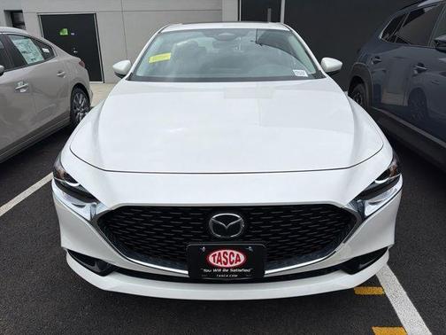 Snowflake White Pearl 2026 Mazda Mazda3 FWD w/Preferred Package