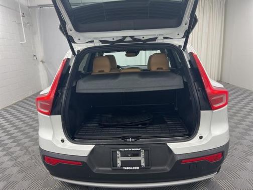 2021 Volvo XC40 T5 Inscription