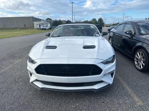 2023 Ford Mustang GT Premium
