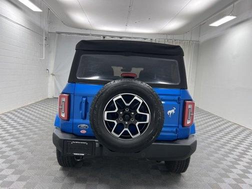 2024 Ford Bronco Outer Banks