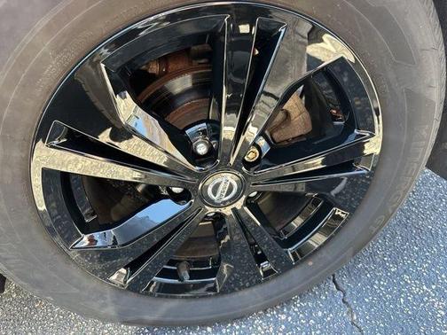 Gun Metallic 2021 Nissan Sentra SV