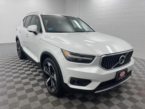 2019 Volvo XC40 T5 Inscription