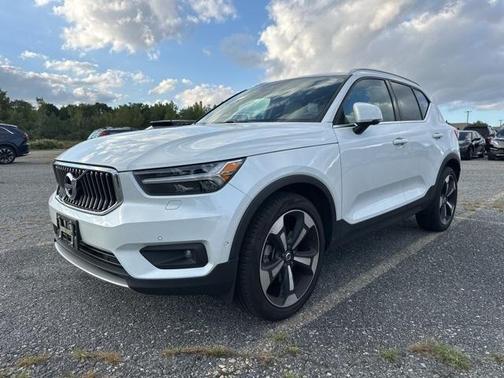 2019 Volvo XC40 T5 Inscription