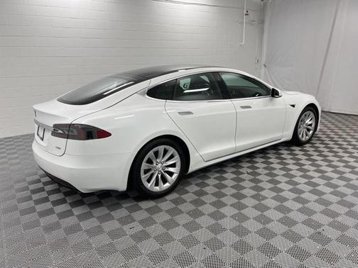 2017 Tesla Model S 75D