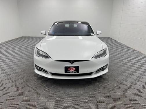 2017 Tesla Model S 75D