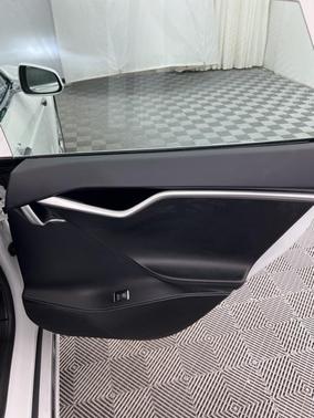 2017 Tesla Model S 75D