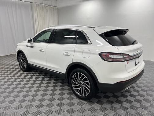 2020 Lincoln Nautilus Reserve