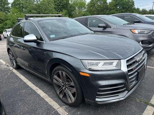 Daytona Gray Pearl Effect 2018 Audi SQ5 3.0T Premium Plus