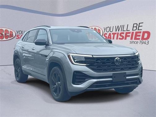 2025 Volkswagen Atlas Cross Sport 2.0T SEL R-Line Black