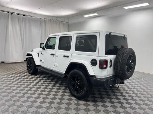 2021 Jeep Wrangler Unlimited Sahara Altitude
