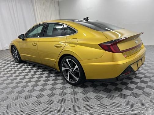 2021 Hyundai SONATA SEL Plus