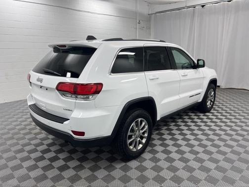 2020 Jeep Grand Cherokee Laredo E