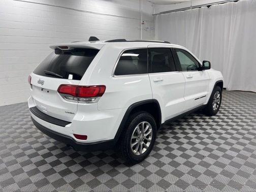 2020 Jeep Grand Cherokee Laredo E