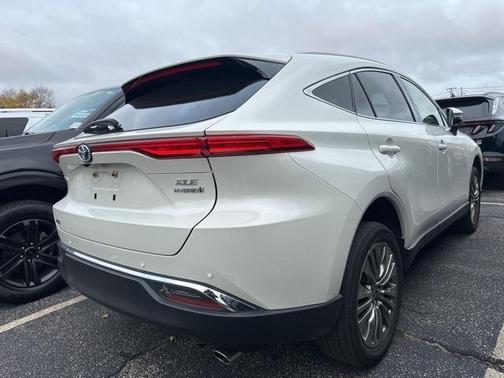 2022 Toyota Venza XLE