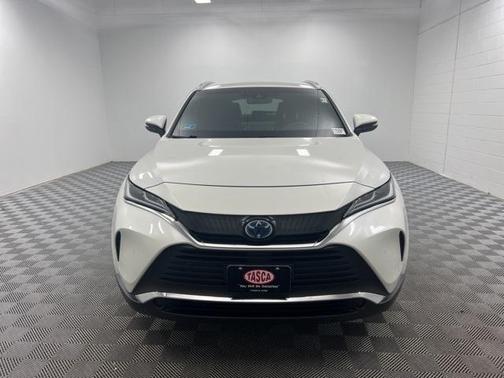 2022 Toyota Venza XLE