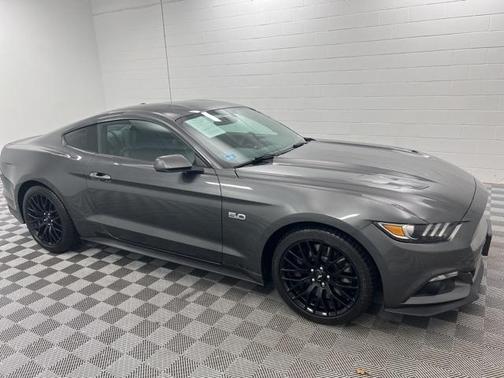 2017 Ford Mustang GT Premium