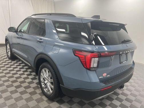 Vapor Blue Metallic 2025 Ford Explorer Active
