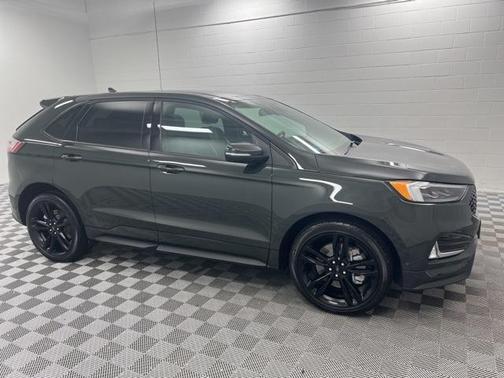 2024 Ford Edge ST