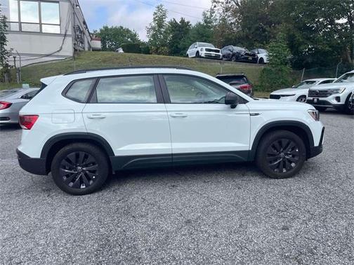 2022 Volkswagen Taos 1.5T S