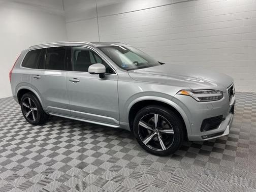2018 Volvo XC90 T5 R-Design
