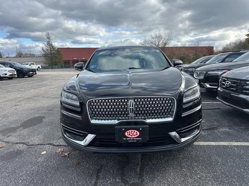 2020 Lincoln Nautilus Reserve