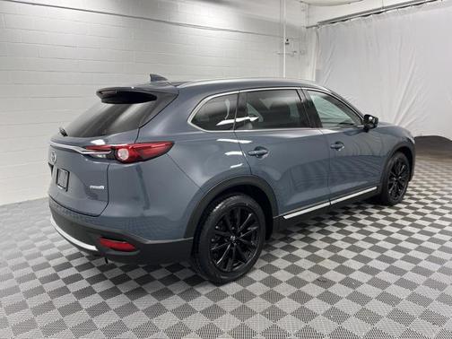 2022 Mazda CX-9 Carbon Edition