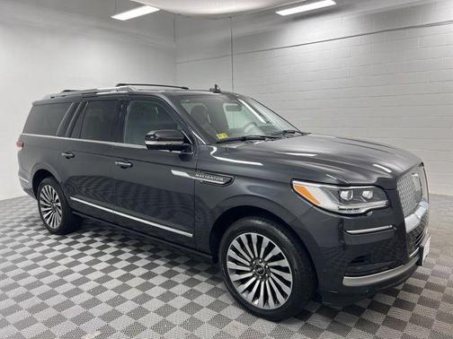 Starlight 2023 Lincoln Navigator L Reserve