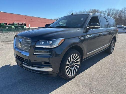 Starlight 2023 Lincoln Navigator L Reserve