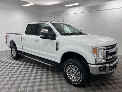 Oxford White 2022 Ford F-250 XLT