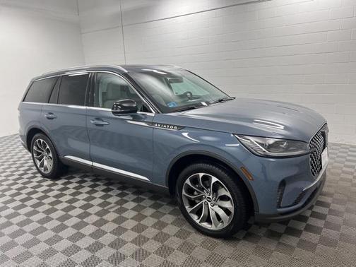 2025 Lincoln Aviator Reserve AWD