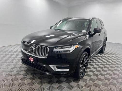 2023 Volvo XC90 B6 Plus 7-Seater