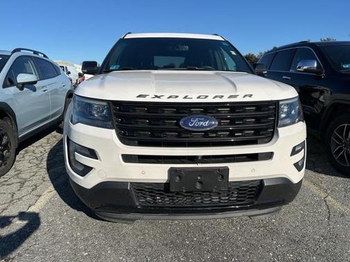 2017 Ford Explorer sport