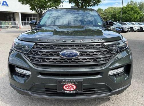 Forged Green Metallic 2023 Ford Explorer XLT