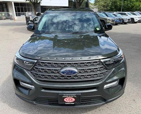Forged Green Metallic 2023 Ford Explorer XLT