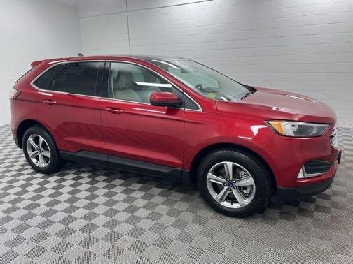 Rapid Red Metallic Tinted Clearcoat 2022 Ford Edge SEL