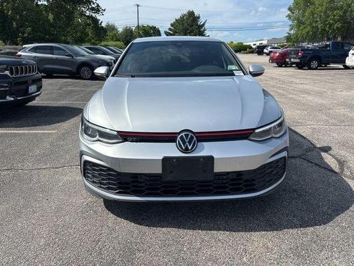 Reflex Silver Metallic 2022 Volkswagen Golf GTI 2.0T S